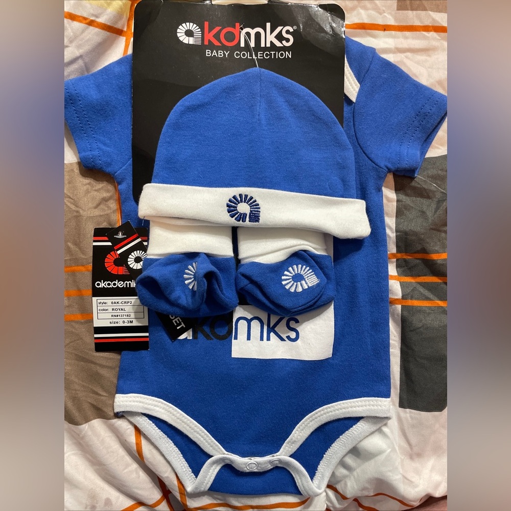 NWT Unisex 0-3M 3pc